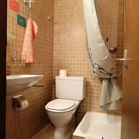 Apartment Spacieux Pres Des Violettes *